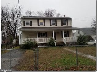 6718 Boxwood Dr, Suitland, MD 20746