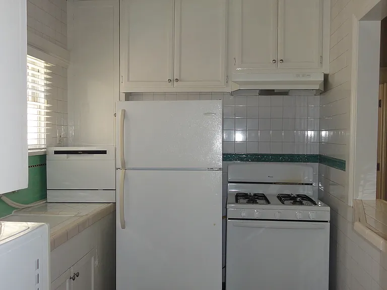 All appliances pictured included