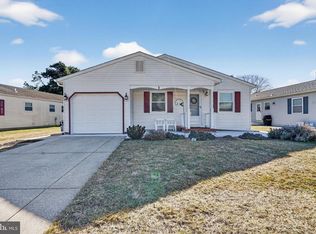 3 Wojtyla Ct, Toms River, NJ 08757