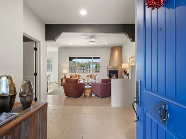 19 Via Harena, Santa Fe, NM 87507