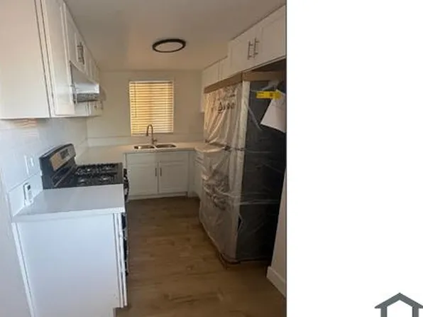 510 S Flower St APT D, Santa Ana, CA 92703