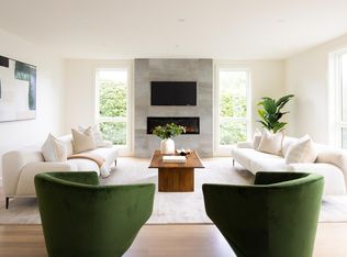 121 Jordan Rd, Brookline, MA 02446