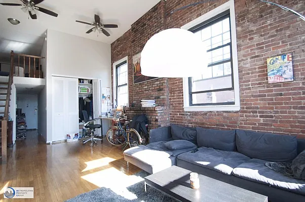 Rented by Metropolitan Property Group | media 11