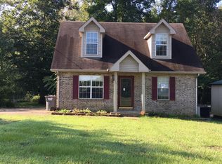 816 Shelton Cir, Clarksville, TN 37042
