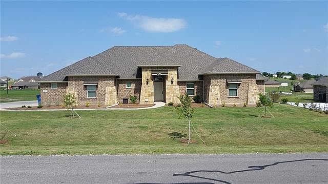 1st image of 1055 Dominique Dr