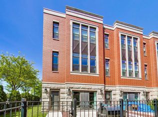 2259 W Coulter St APT 4, Chicago, IL 60608