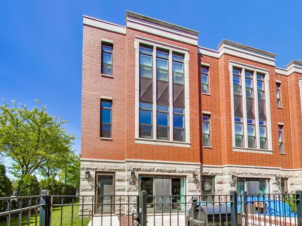 2259 W Coulter St APT 4, Chicago, IL 60608