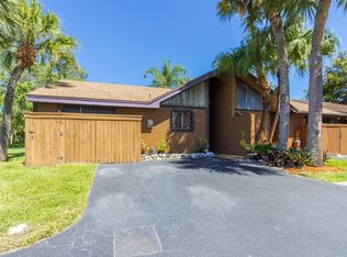 9209 SW 130th St, Miami, FL 33176