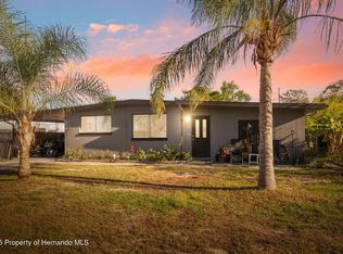 7002 Eisenhower St, Weeki Wachee, FL 34613