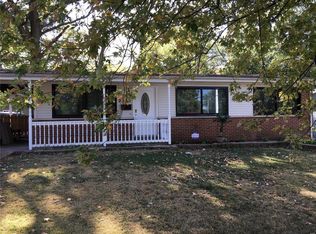 2520 Parker Rd, Florissant, MO 63033