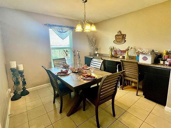 5th image of 9434 Calm Amber Dr
