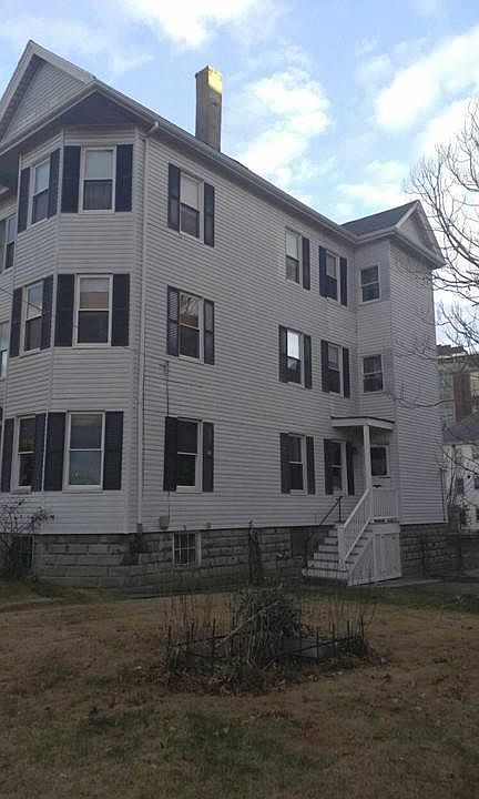 2nd image of 364 Coffin Ave
