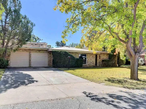 210 Capri Rd, Las Cruces, NM 88005
