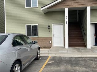 Beautiful 3 bedroom 1 bathroom apartment available now!, Pocatello, ID 83202