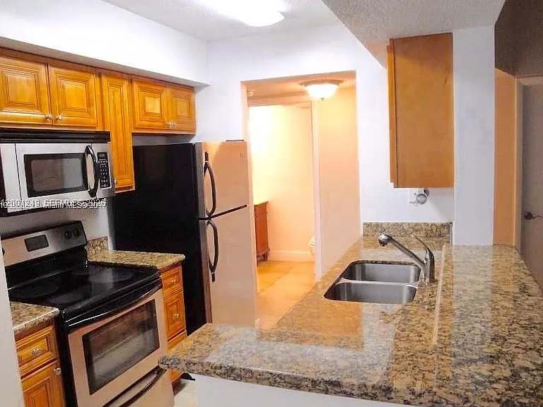 5760 Rock Island Rd #340 — Photo 1