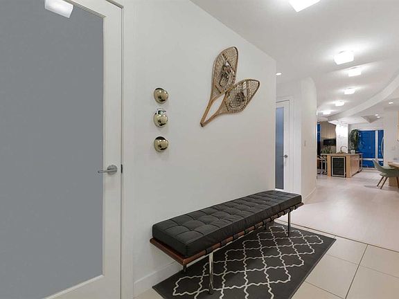 4th image of 530 S 12th Ave SW #1102