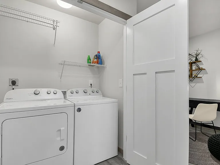 680 Garden Rd #B — Photo 12