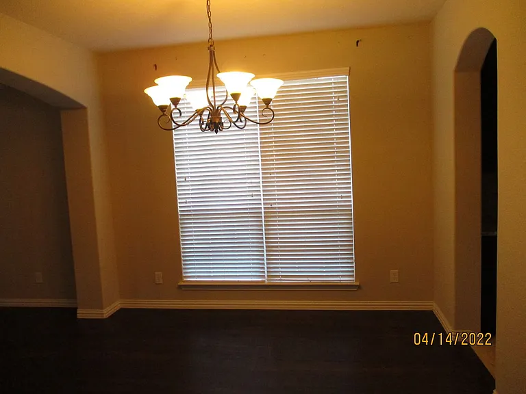 2505 Mesa Glen Dr — Photo 5