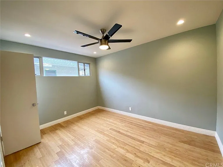 2111 E Bermuda St #7 — Photo 9