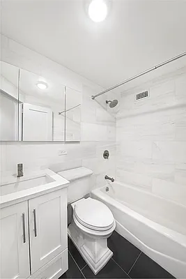 Rented by Bold New York | media 7