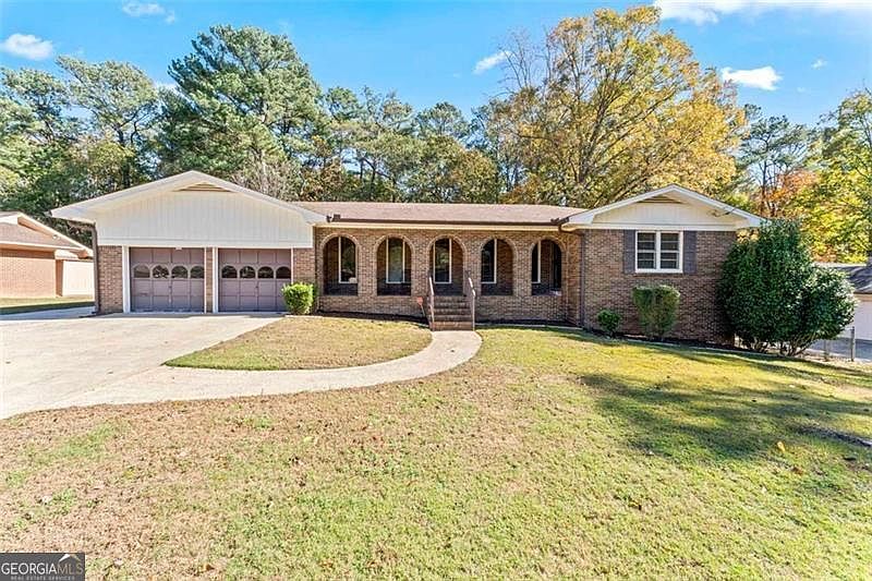 1st image of 6418 Briarwood Ct