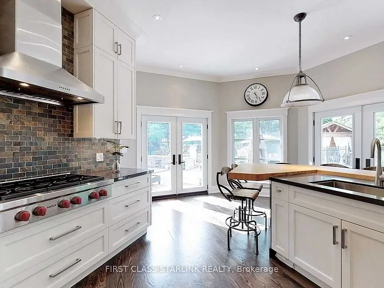 38 Kensington Dr — Photo 15