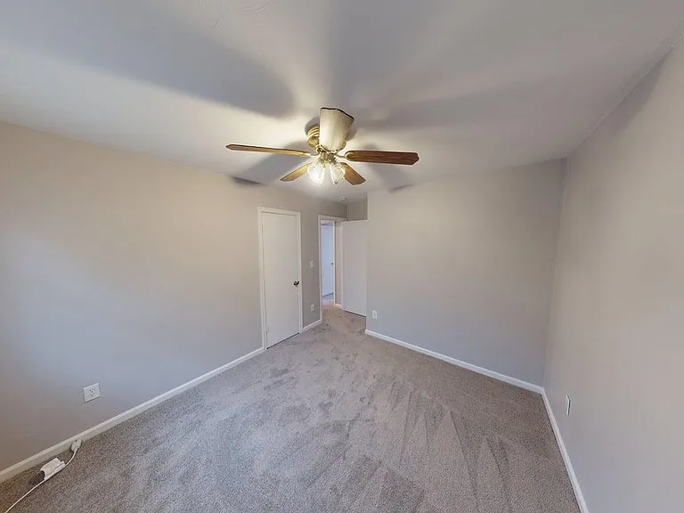 5524 Annandale Dr — Photo 12