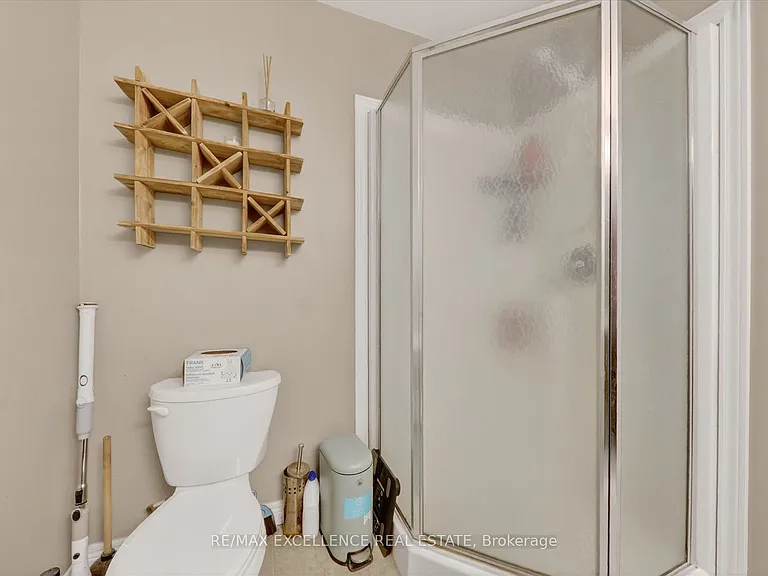 31 Donald Bell Dr — Photo 23