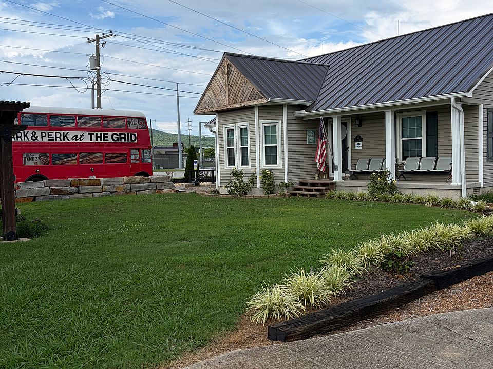 1st image of 211 Taylor Rd SE #2