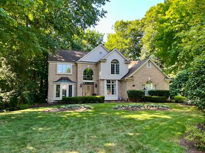 16173 Oakwood Ct, Northville, MI, 48168