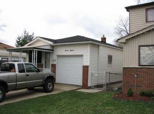 1318 Applewood Ave, Lincoln Park, MI