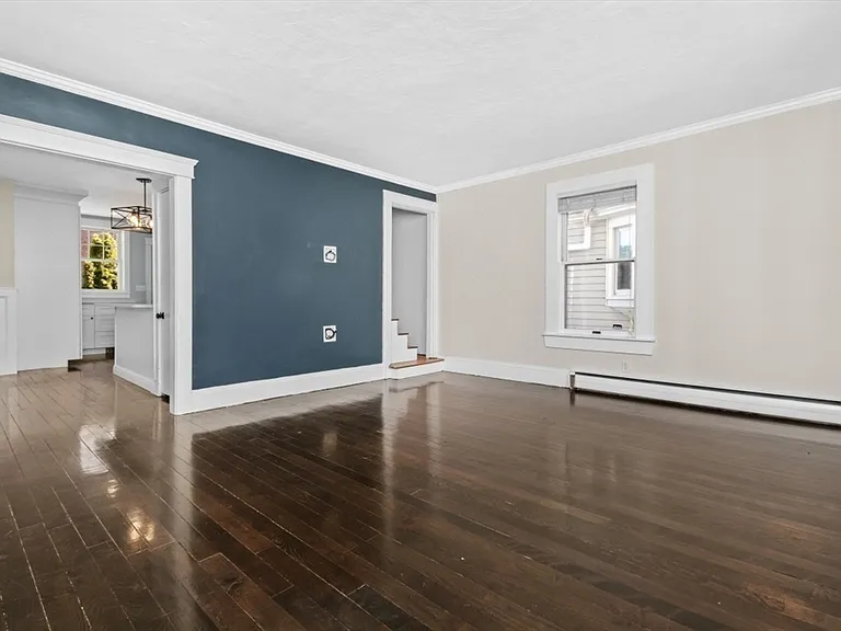 15 Wave Way Ave — Photo 11