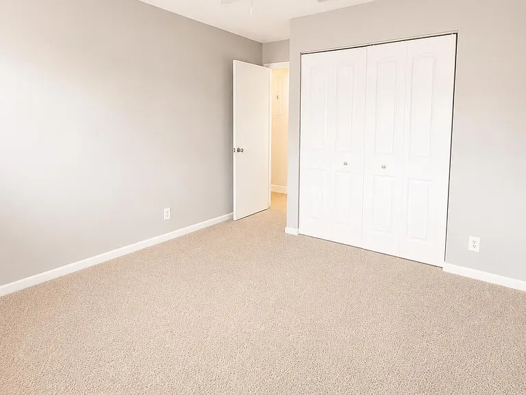 6020 NW 25th Ct — Photo 13