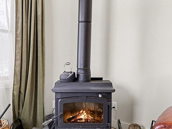 5th image of 5100 Jefferson Rd