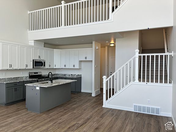 2nd image of 6883 S Mount Berry Rd #442
