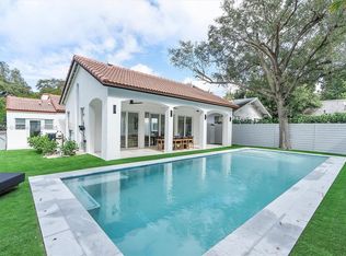 58 NE 45th St, Miami, FL 33137
