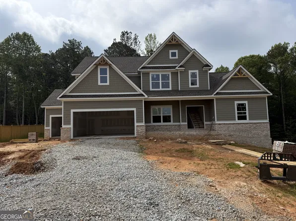 1081 Holly Dr, Loganville, GA 30052
