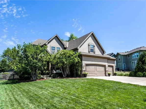 24308 W 80th Pl, Lenexa, KS 66227