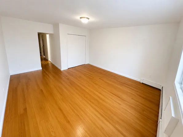 71-17 72nd St #2, Ridgewood, NY 11385
