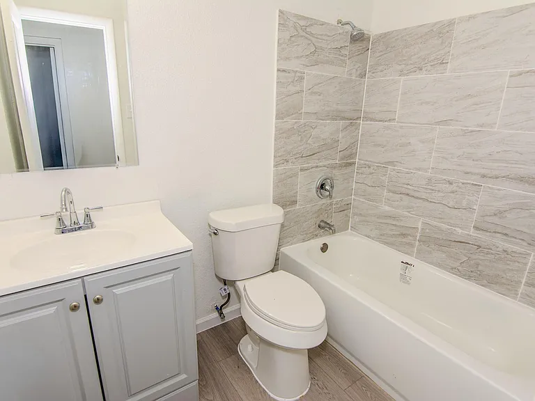 7867 Hamlet St — Photo 9