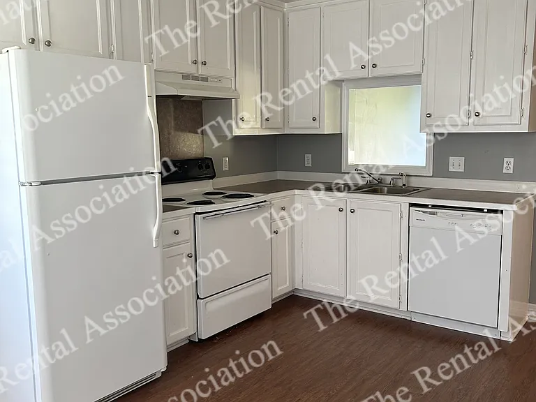 1309 W Kentucky Ave — Photo 6