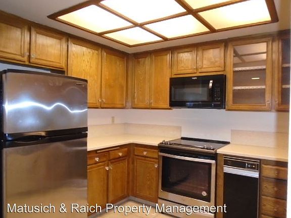 5th image of 1715 Cherryhills Ln