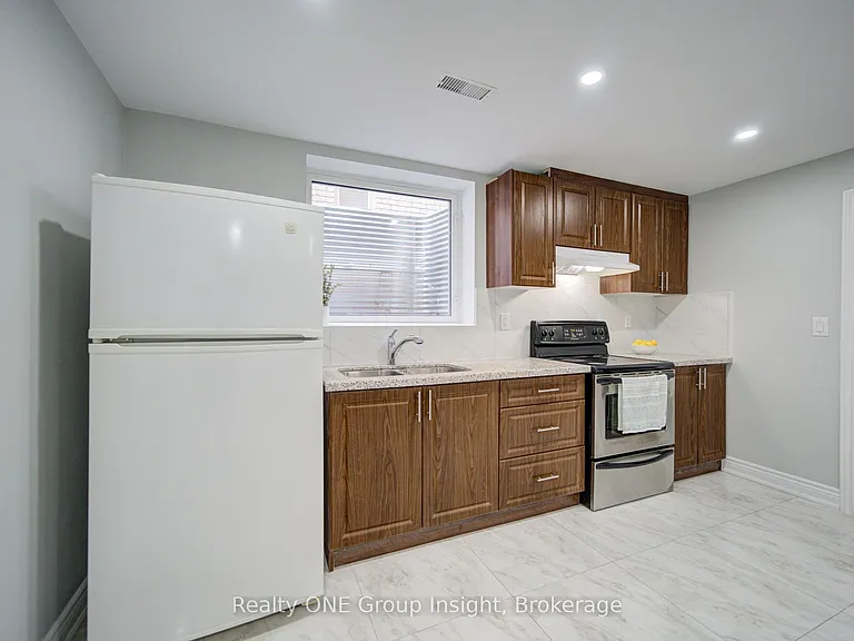 348 Britannia Ave E #BASEMENT — Photo 14
