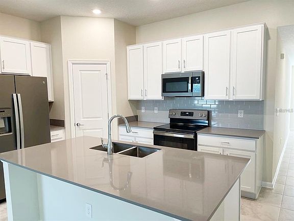 2nd image of 4489 MAGNOLIA RIDGE COURT