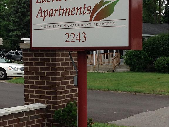3rd image of 2243 E Apple Ave