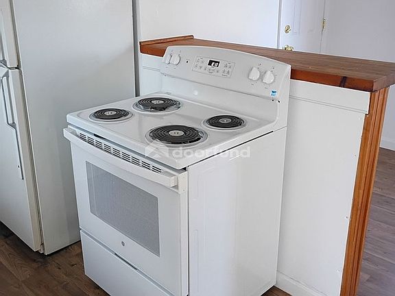 4th image of 50 Summer St #1R