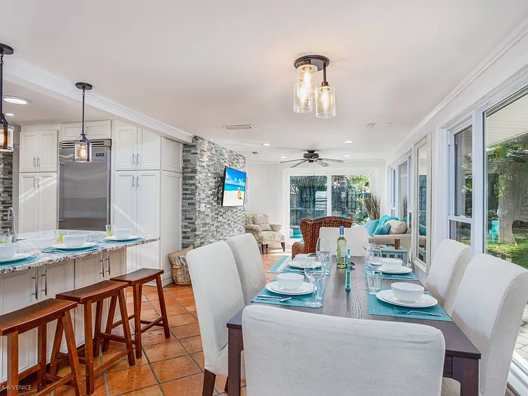7510 Starfish Dr — Photo 8