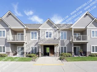 3923 141st St UNIT 5, Urbandale, IA 50323