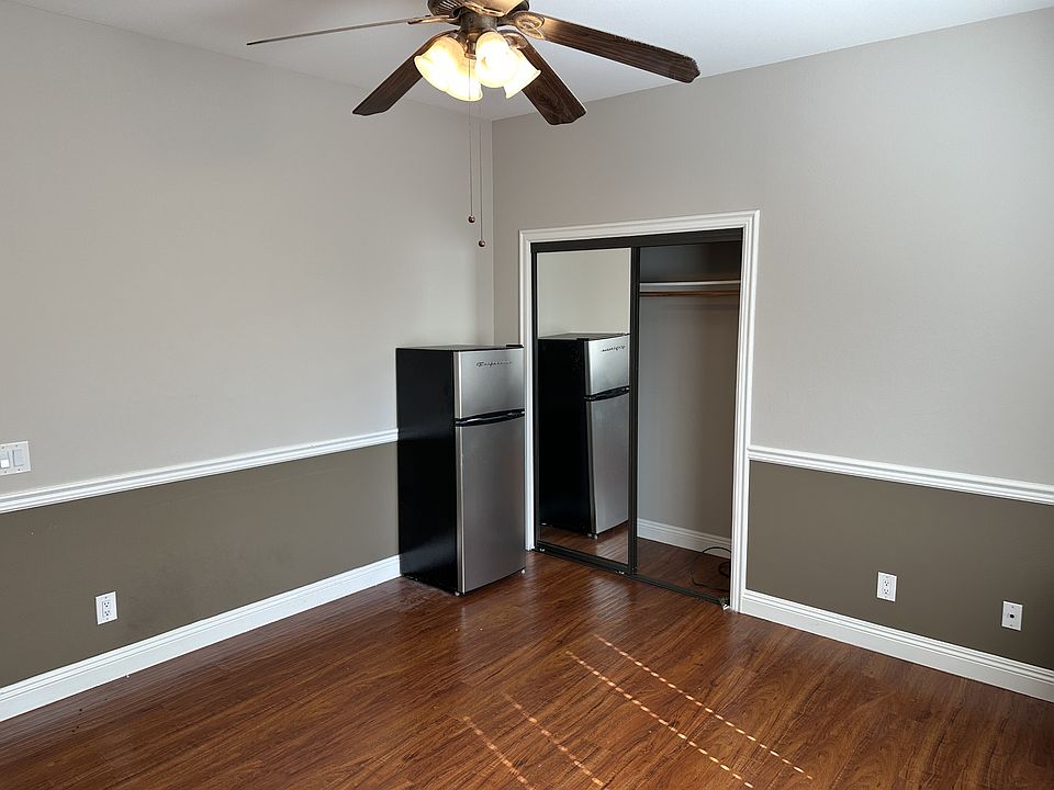 1st image of 165 Chestnut St #18169788