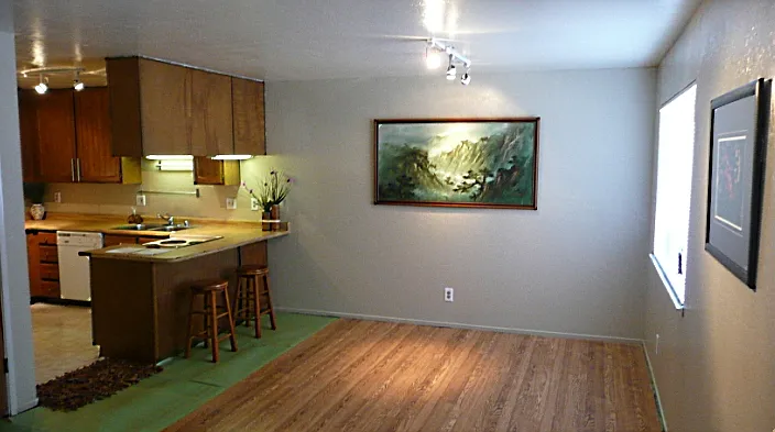 317 Spruce St #2 — Photo 3